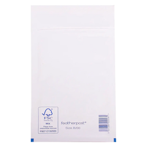 White Padded Bubble Envelopes - 300x445mm